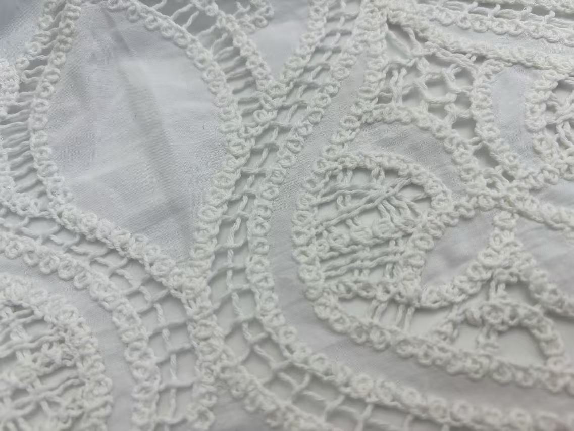 Embroidery Cloth P27092